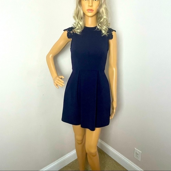 Speechless Mini Dress NWT Lace Cap Sleeves Blue XXS - Picture 1 of 16